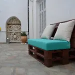 Ariadni & Guest house